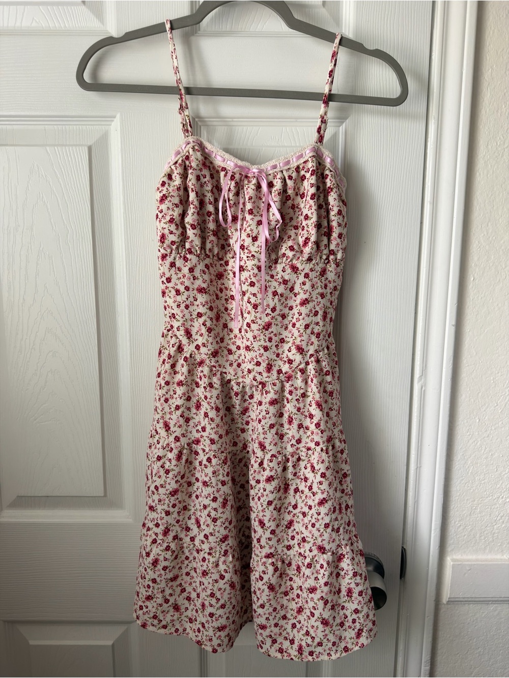 Montage Los Angeles Floral Smocked Tiered Mini Dress S Y2K Cottagecore